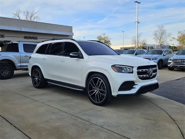2023 Mercedes Benz GLS 580 4MATIC photo 2