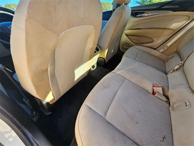 Thumbnail: 2019 Buick Regal - 17