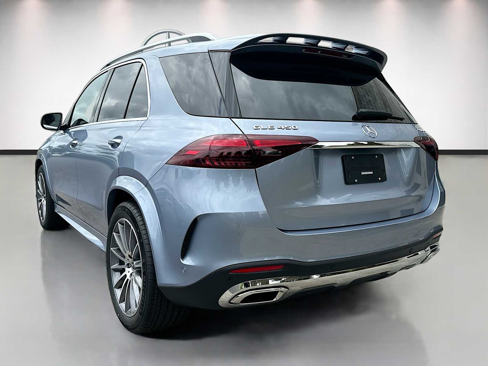 Thumbnail: 2026 Mercedes-Benz GLE - 7