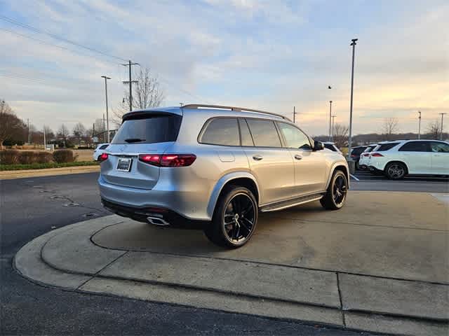 Thumbnail: 2026 Mercedes-Benz GLS - 8