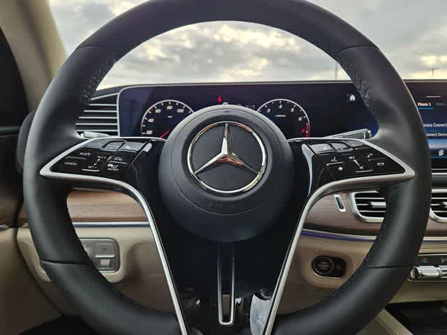 Thumbnail: 2026 Mercedes-Benz GLE - 28