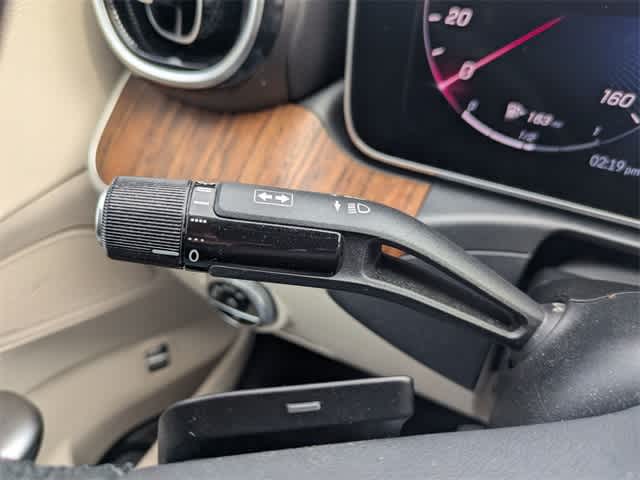 Thumbnail: 2023 Mercedes-Benz C-Class - 25