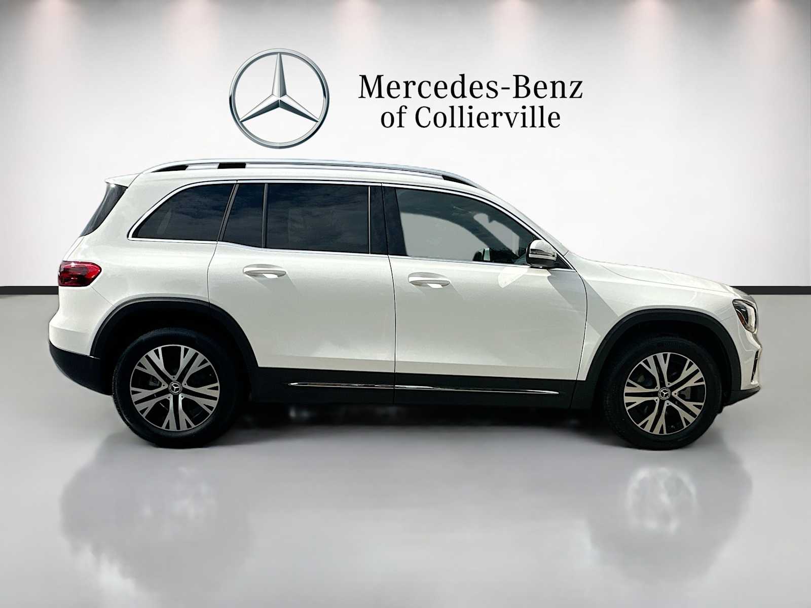 Thumbnail: 2026 Mercedes-Benz GLB - 4