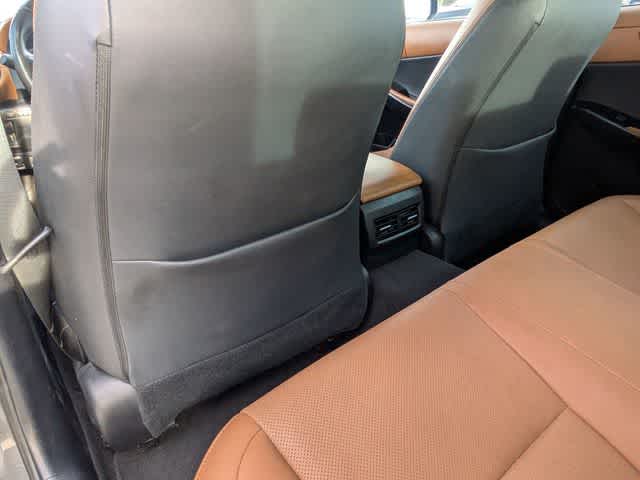 Thumbnail: 2024 Lexus IS - 16