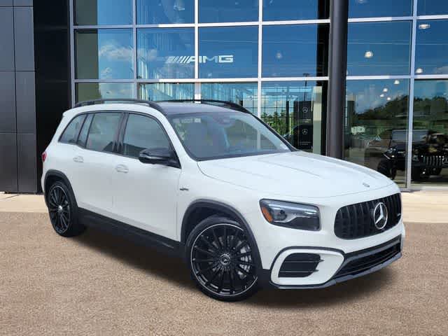 Thumbnail: 2025 Mercedes-Benz GLB - 2