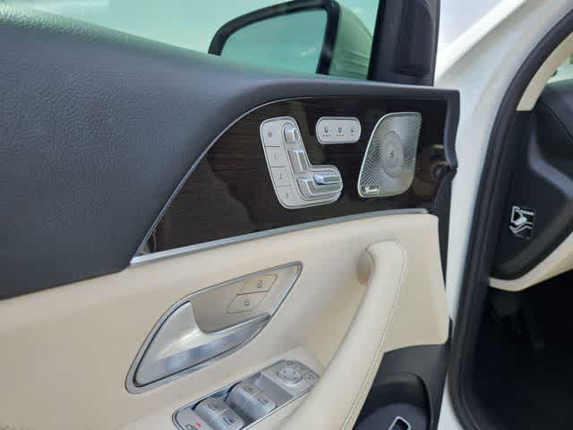 Thumbnail: 2024 Mercedes-Benz GLE - 16