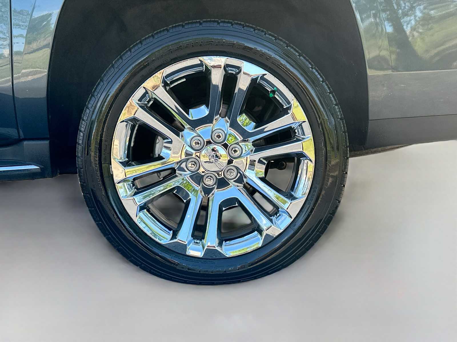 Thumbnail: 2019 GMC Yukon XL - 35