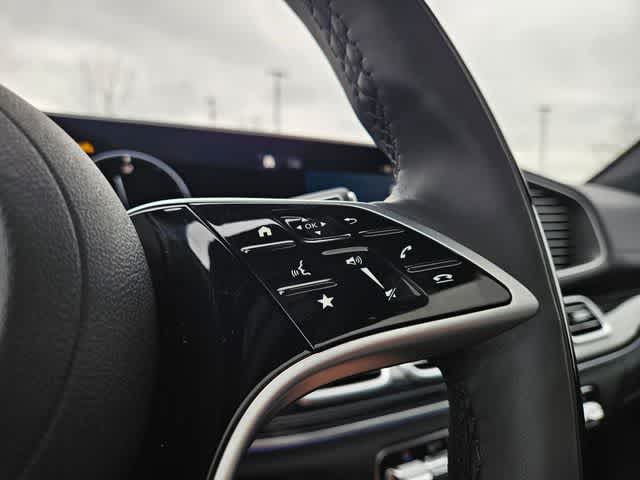 Thumbnail: 2026 Mercedes-Benz GLE - 27