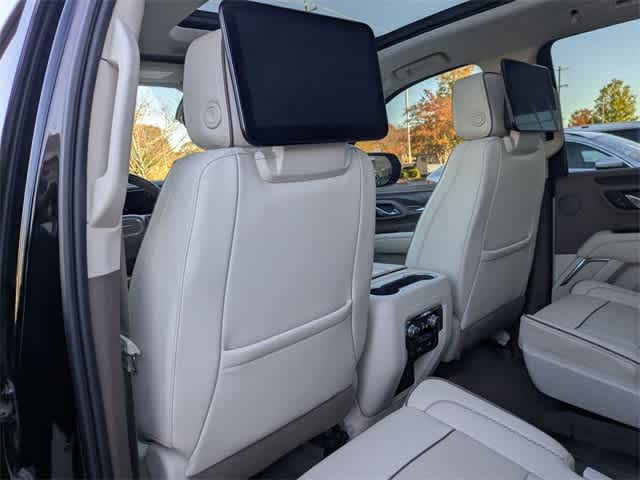 Thumbnail: 2023 GMC Yukon - 17