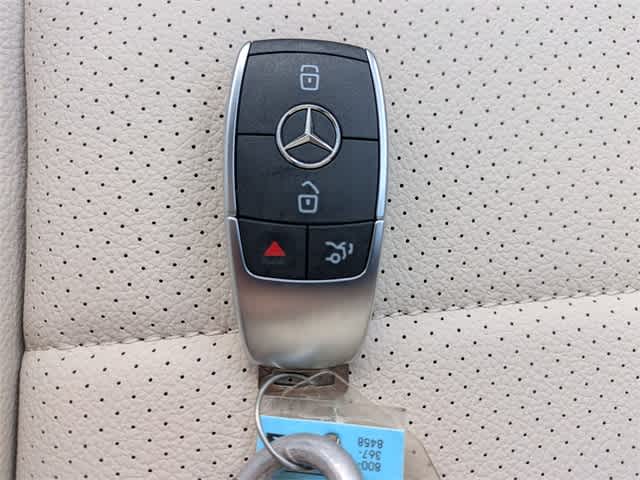 Thumbnail: 2026 Mercedes-Benz GLE - 35