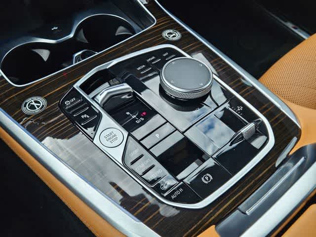 Thumbnail: 2026 BMW X7 - 34