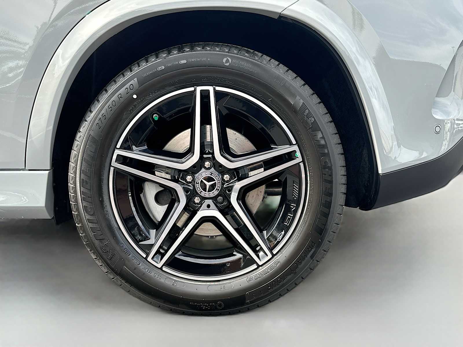 Thumbnail: 2026 Mercedes-Benz GLE - 32