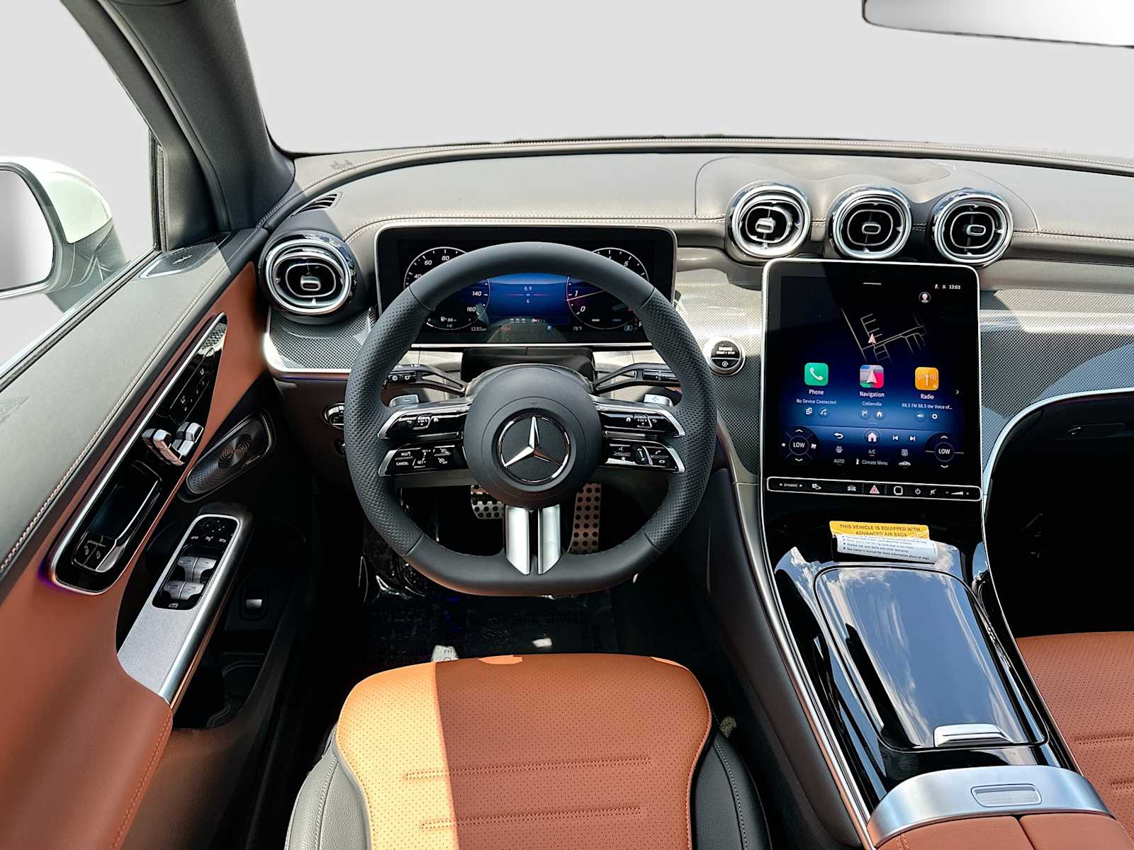 Thumbnail: 2026 Mercedes-Benz GLC - 24