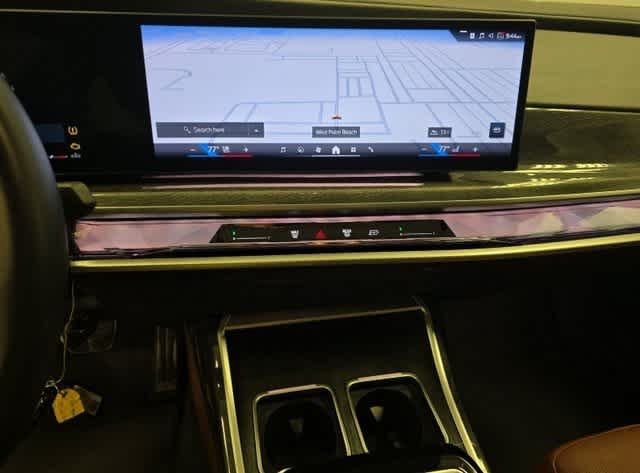 Thumbnail: 2023 BMW 7 Series - 4