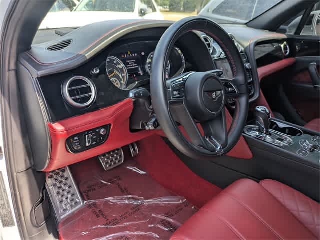 Thumbnail: 2017 Bentley Bentayga - 12