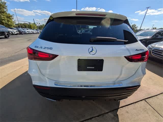 Thumbnail: 2025 Mercedes-Benz GLA - 7