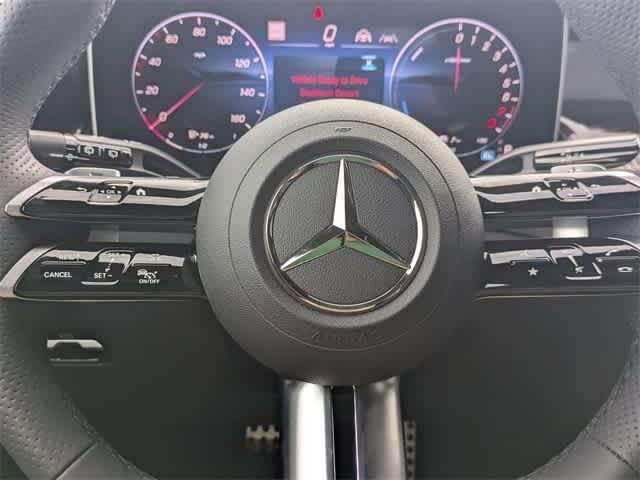2025 Mercedes-Benz GLC 350 18