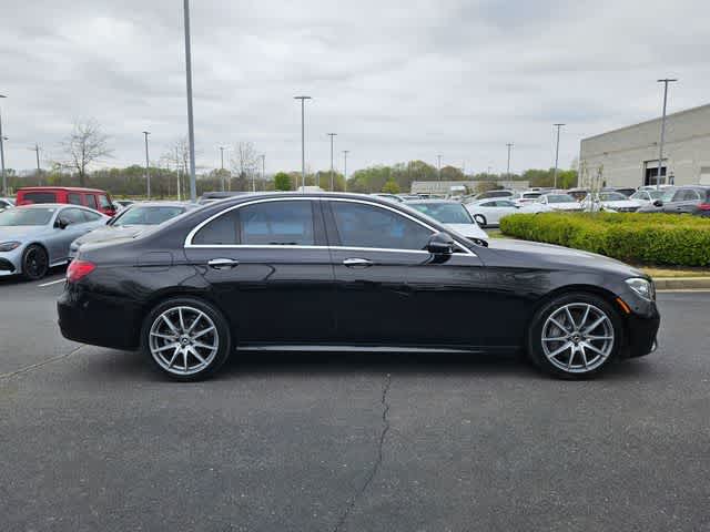 Thumbnail: 2022 Mercedes-Benz E-Class - 10