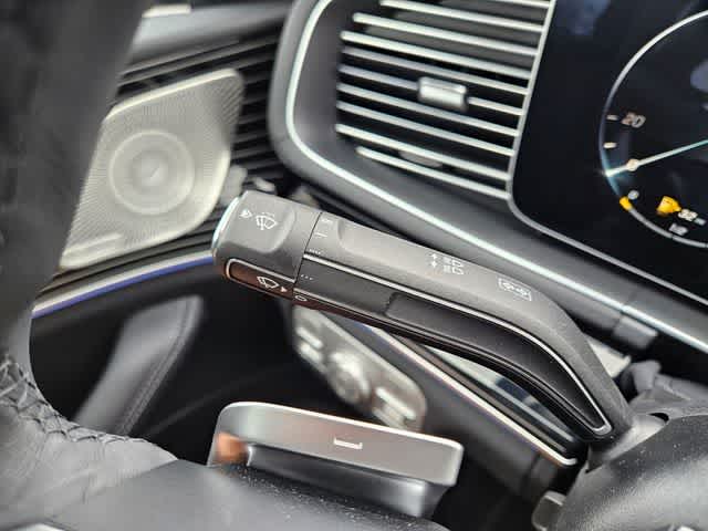 Thumbnail: 2026 Mercedes-Benz GLE - 28