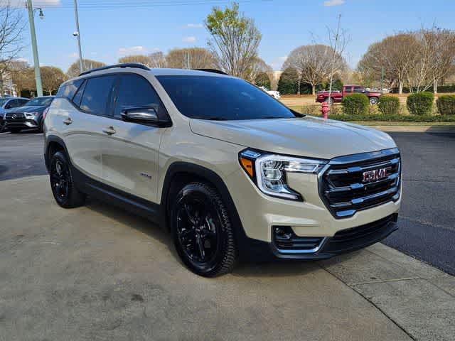 Thumbnail: 2022 GMC Terrain - 3