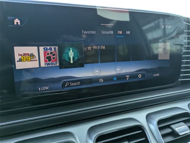 Thumbnail: 2025 Mercedes-Benz GLE - 30