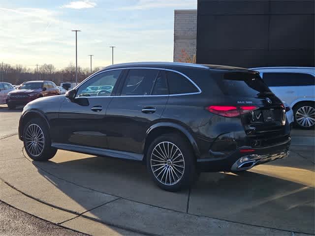 Thumbnail: 2026 Mercedes-Benz GLC - 6