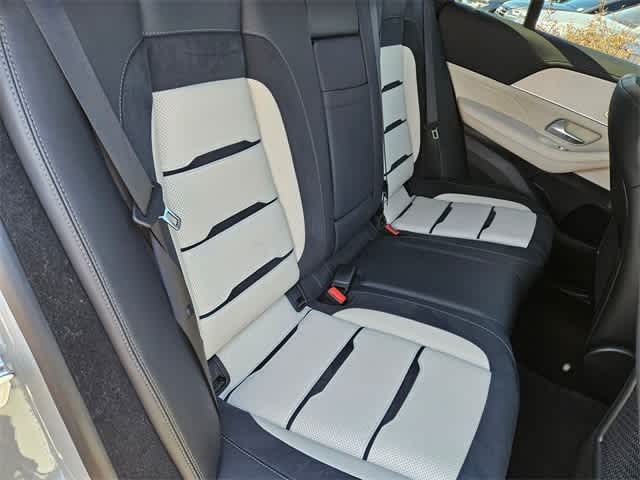 Thumbnail: 2025 Mercedes-Benz GLE - 20