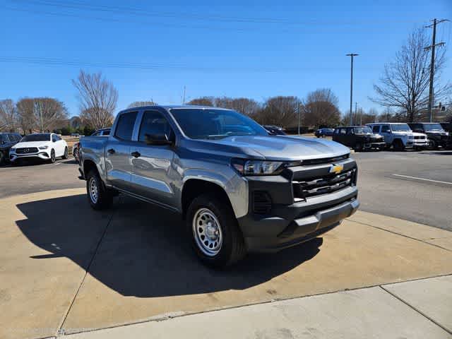 Thumbnail: 2024 Chevrolet Colorado - 3