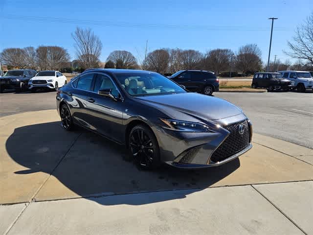 Thumbnail: 2024 Lexus ES - 3