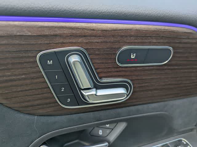 Thumbnail: 2026 Mercedes-Benz GLB - 20