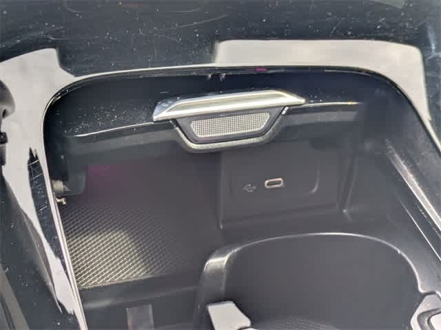 Thumbnail: 2023 Mercedes-Benz C-Class - 29