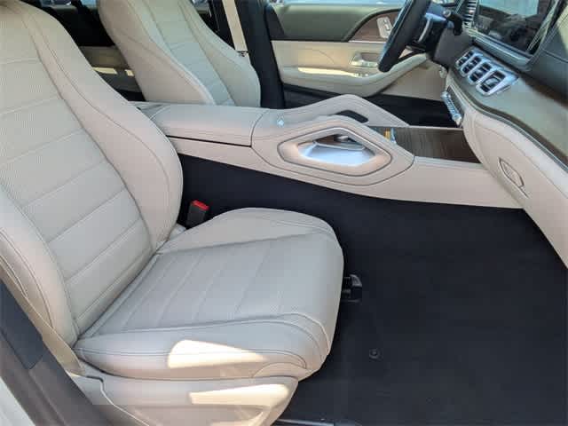 Thumbnail: 2025 Mercedes-Benz GLS - 22