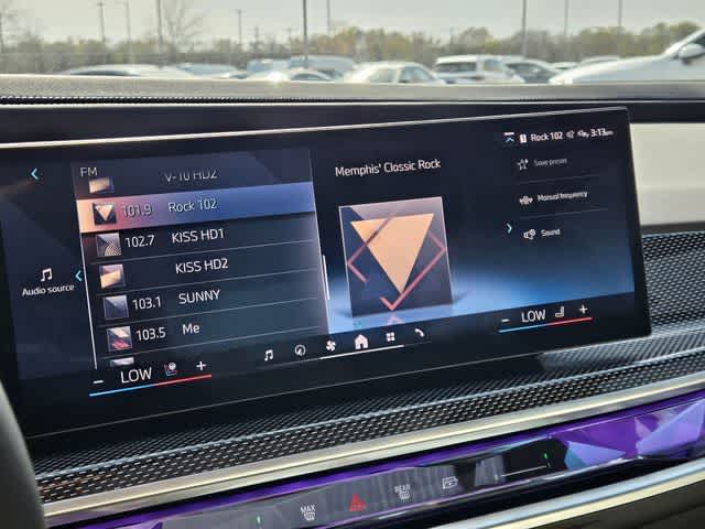 Thumbnail: 2025 BMW 7 Series - 32