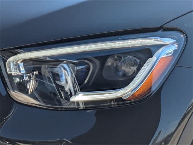 Thumbnail: 2022 Mercedes-Benz GLC - 10