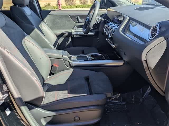 2025 Mercedes-Benz GLA 250 9