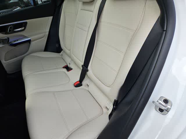 Thumbnail: 2026 Mercedes-Benz GLC - 20