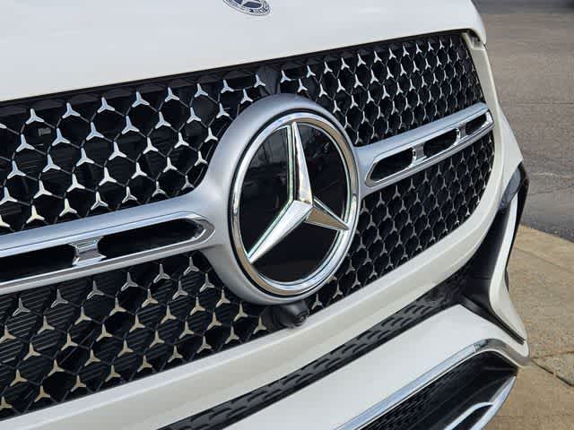 Thumbnail: 2026 Mercedes-Benz GLE - 10