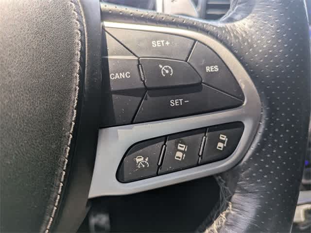 2020 Jeep Grand Cherokee Trackhawk 27