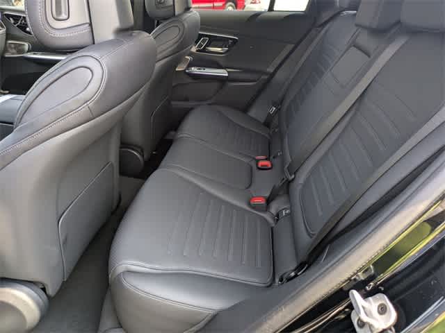 Thumbnail: 2026 Mercedes-Benz GLC - 20