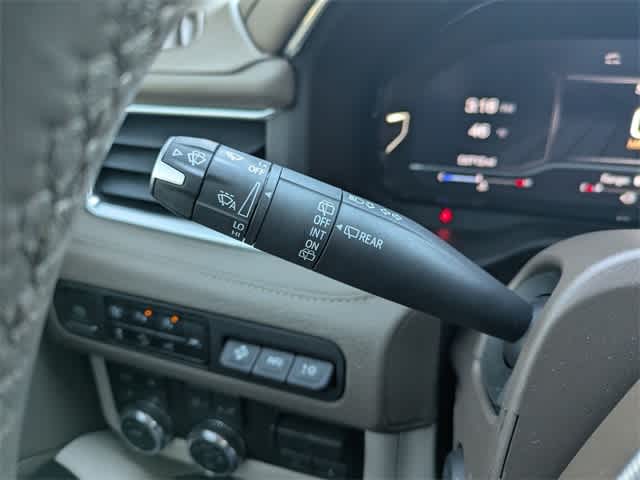 Thumbnail: 2023 GMC Yukon - 27