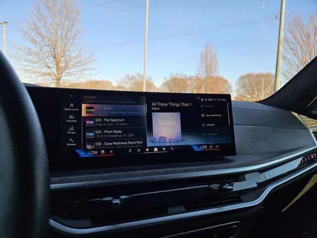 Thumbnail: 2025 BMW X7 - 32