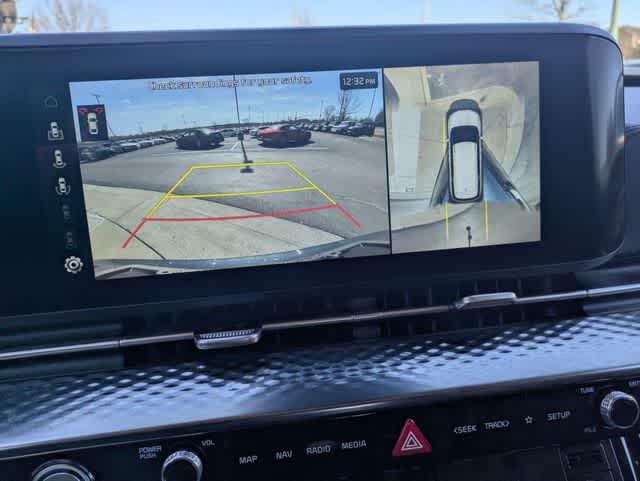 Thumbnail: 2024 Kia Carnival - 29