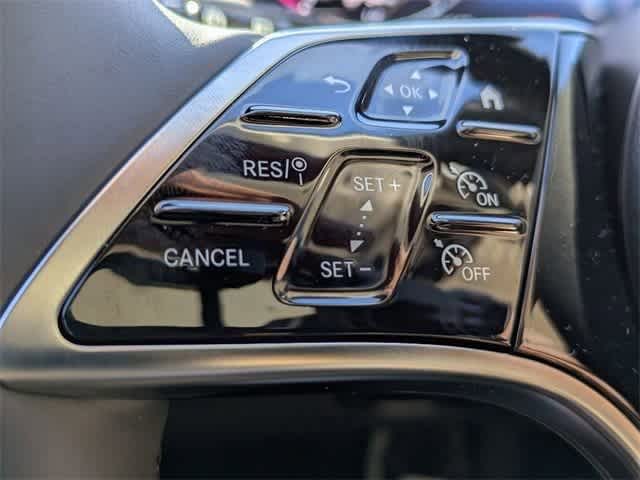 Thumbnail: 2025 Mercedes-Benz E-Class - 18