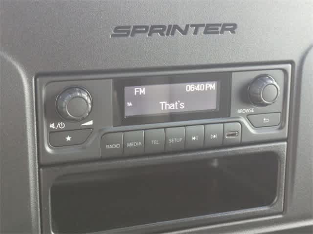 Thumbnail: 2025 Mercedes-Benz Sprinter - 29