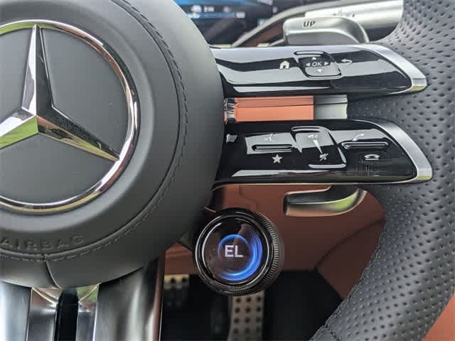 Thumbnail: 2026 Mercedes-Benz S-Class - 27