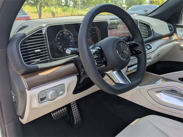 Thumbnail: 2025 Mercedes-Benz GLS - 9