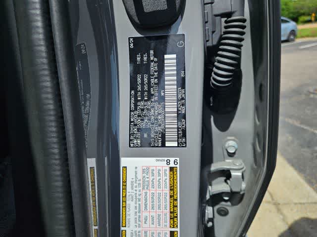 Thumbnail: 2024 Lexus GX - 36