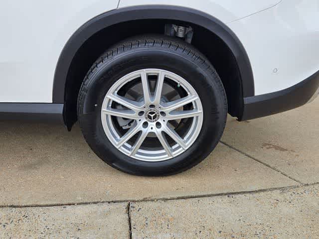 Thumbnail: 2026 Mercedes-Benz GLC - 13