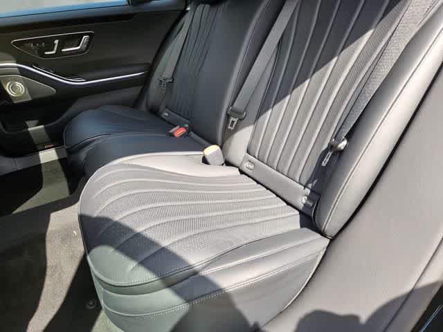 Thumbnail: 2026 Mercedes-Benz S-Class - 20