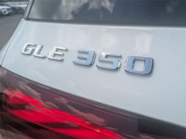 Thumbnail: 2025 Mercedes-Benz GLE - 12